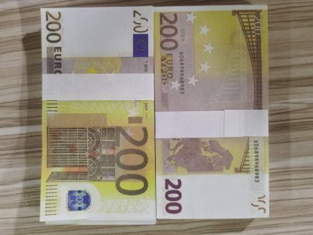 200 Euro Banknotes